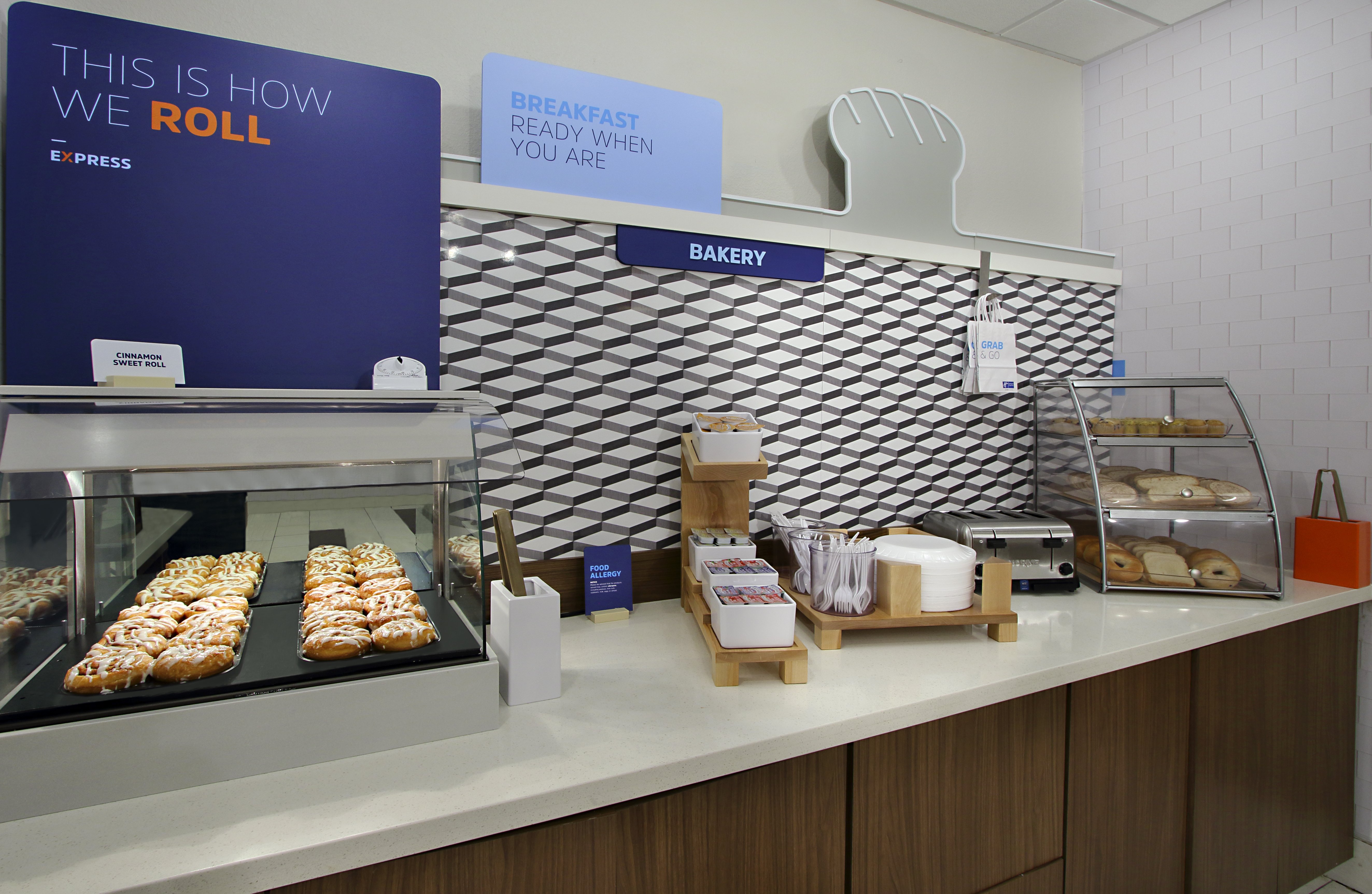 holiday inn express and suites columbus north by ihg