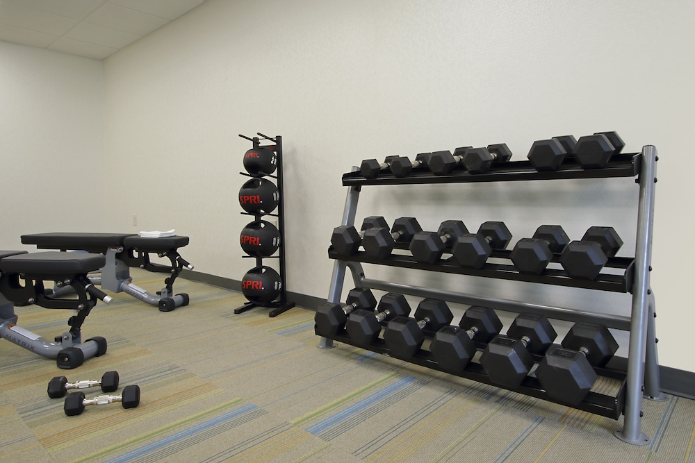 holiday inn express and suites columbus north by ihg
