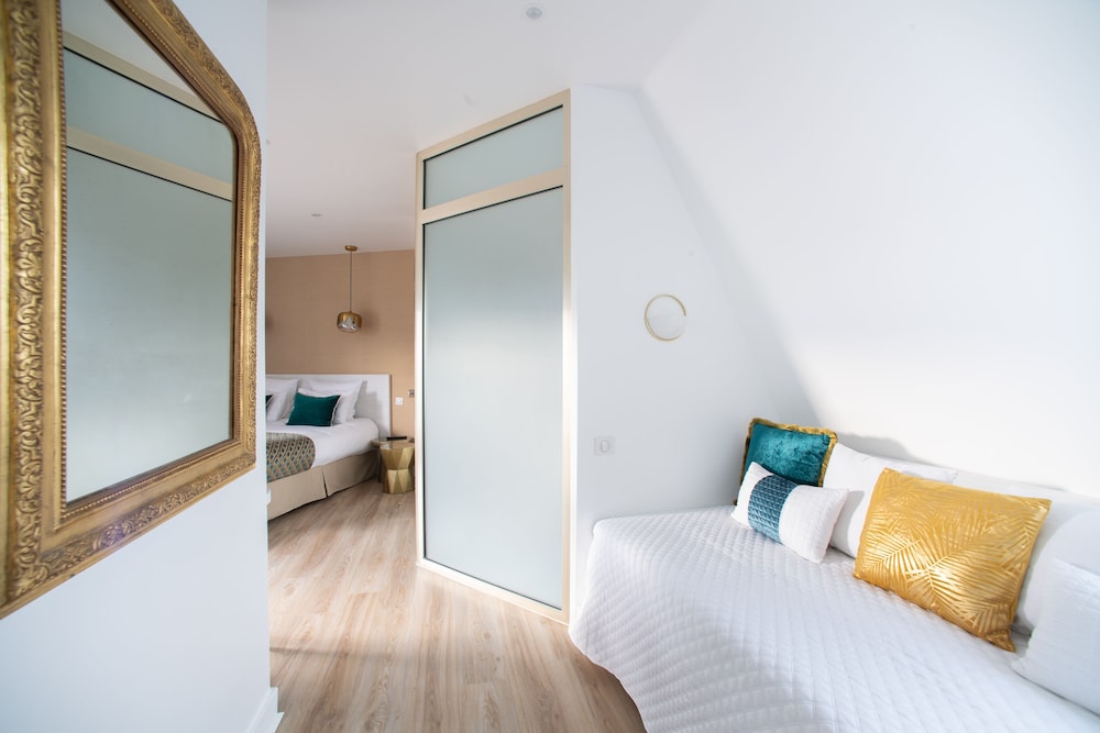 queens boutique hotel