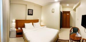 al murooj hotel apartments