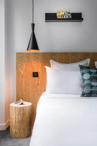 9Hotel Bastille - Lyon,23, Rue De Lyon,3 star