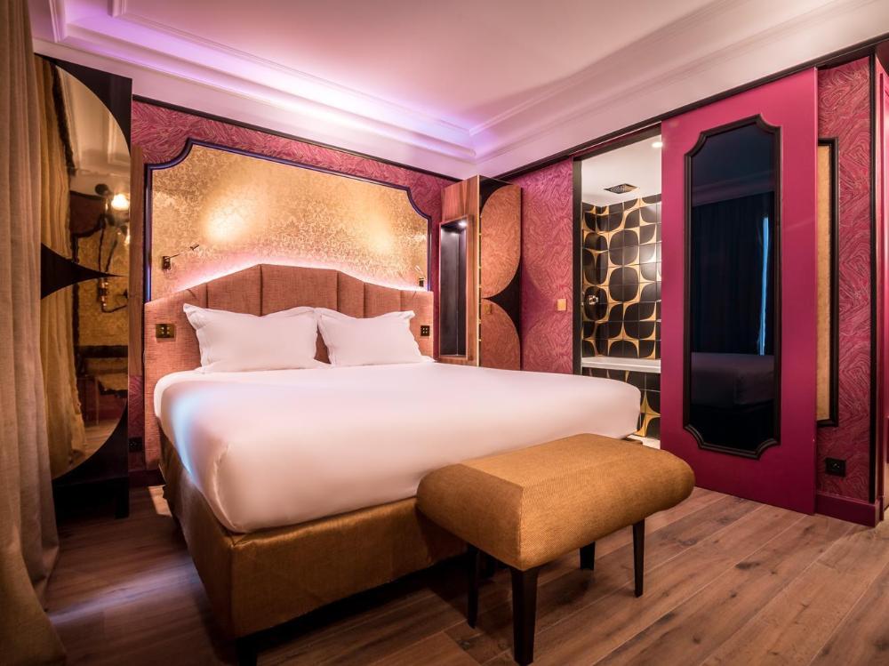 idol hotel