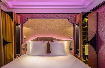 idol hotel