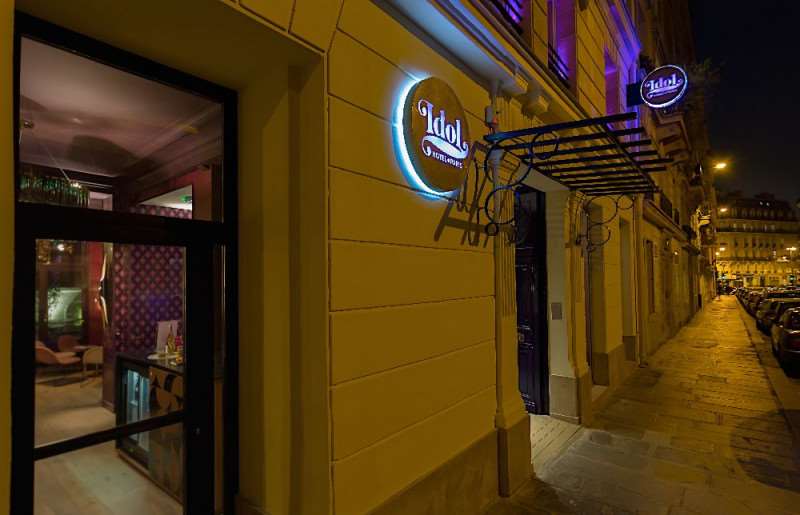 idol hotel