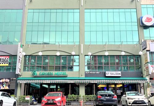 green hotel puchong