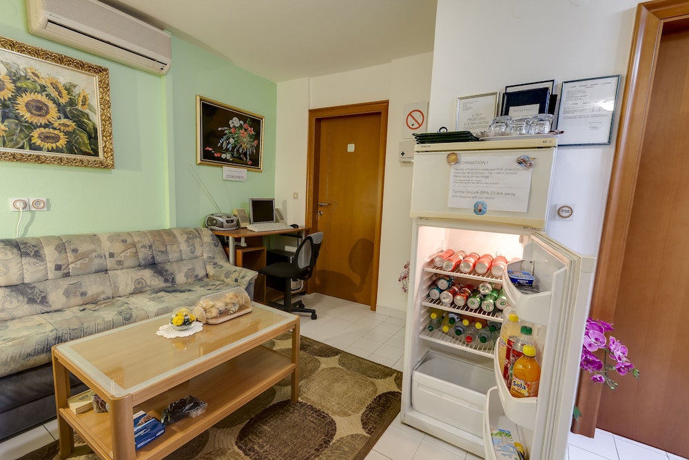 rooms and apartments jana