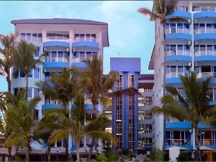 cowrie shell beach apartments