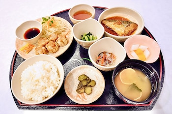 kyoto universal hotel karasuma