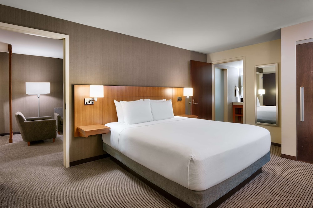 hyatt place boise downtown