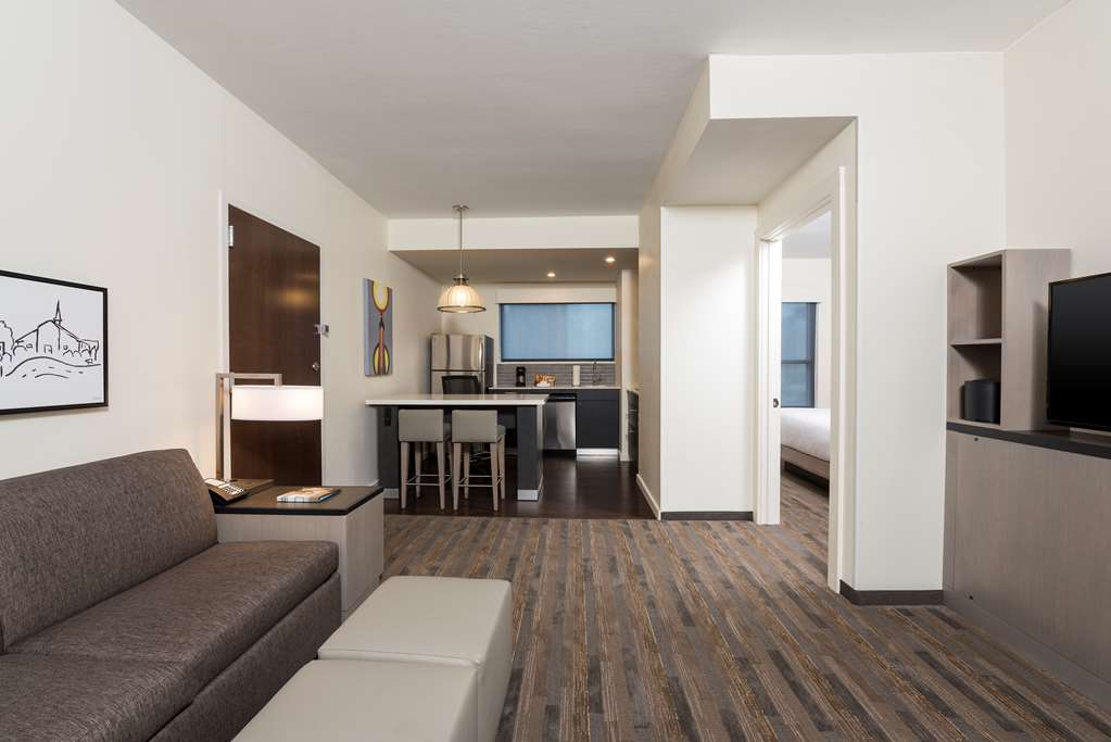 hyatt house austin downtown