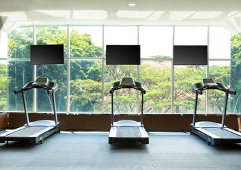 wyndham panbil batam