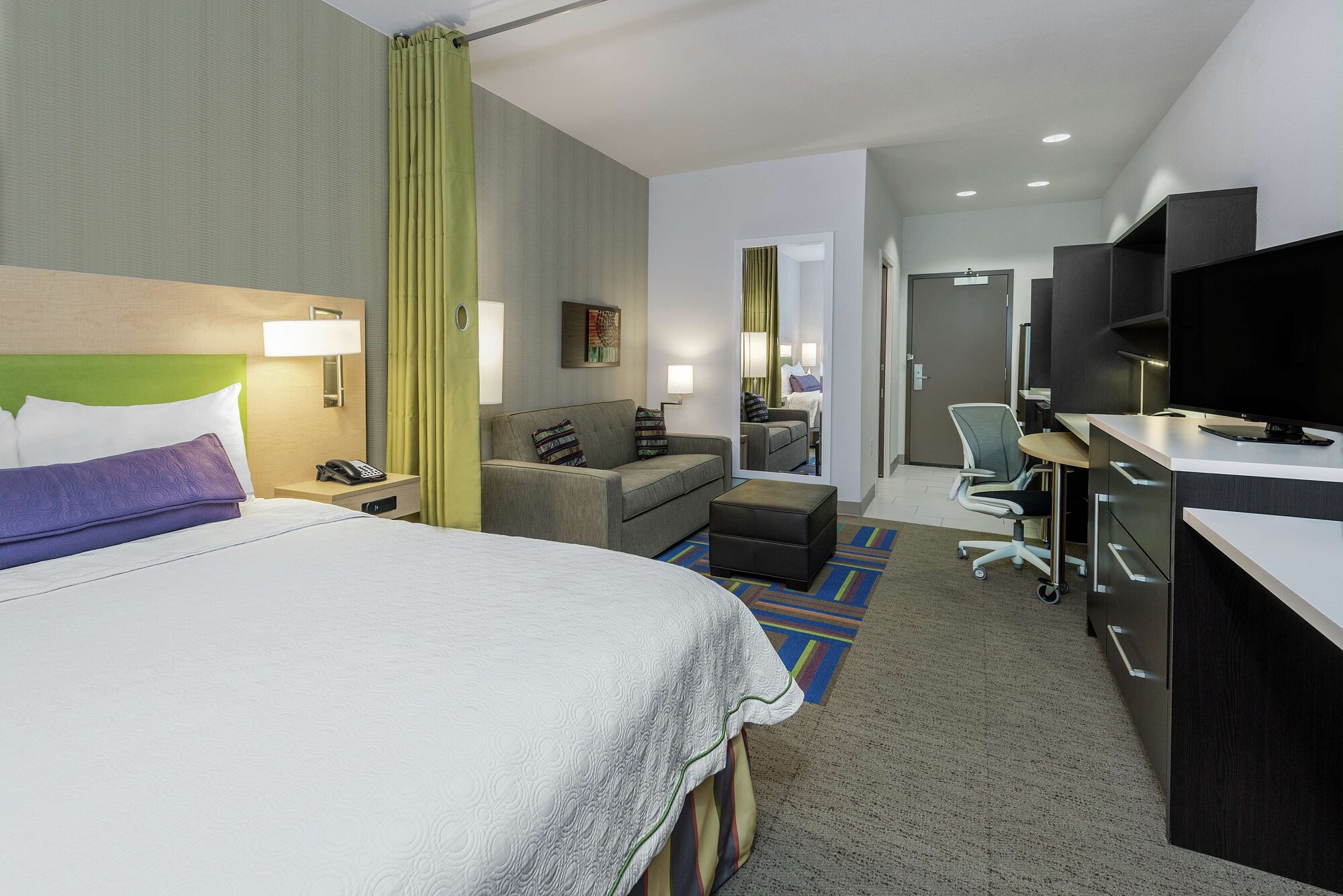 home2 suites by hilton austin airport