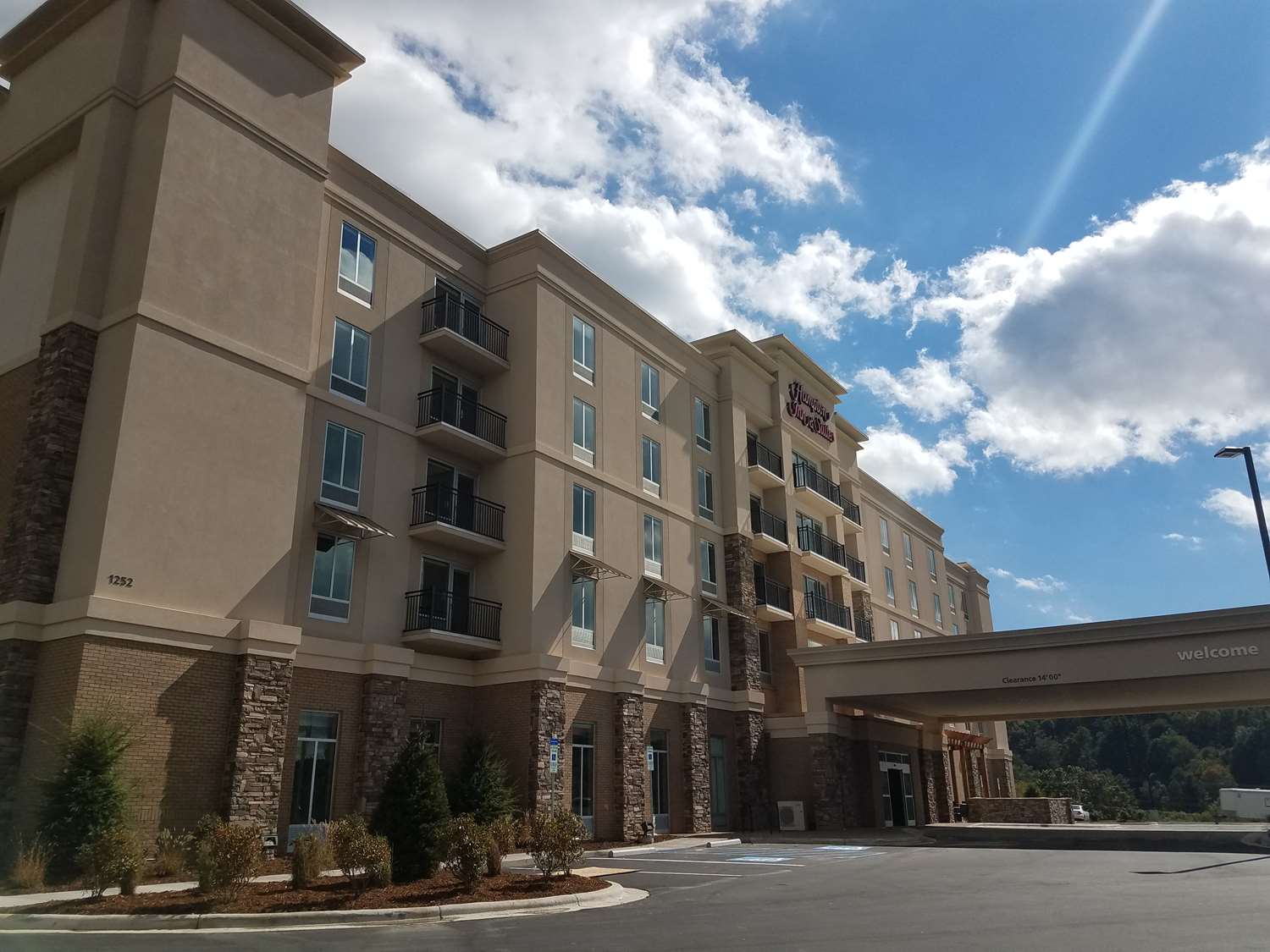 hampton inn and suites boone