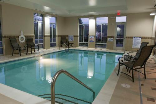 hampton inn and suites boone