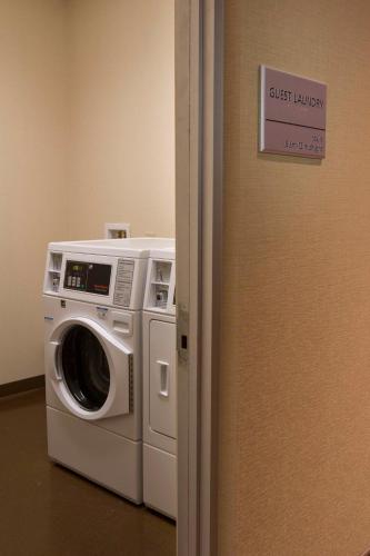 hampton inn and suites boone