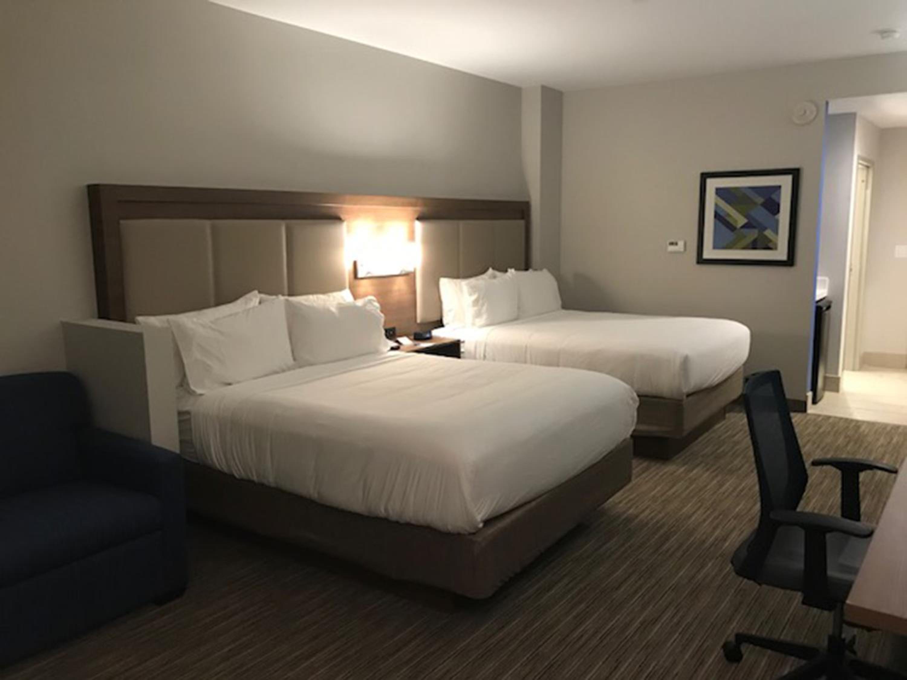 holiday inn express and suites houston sw galleria area