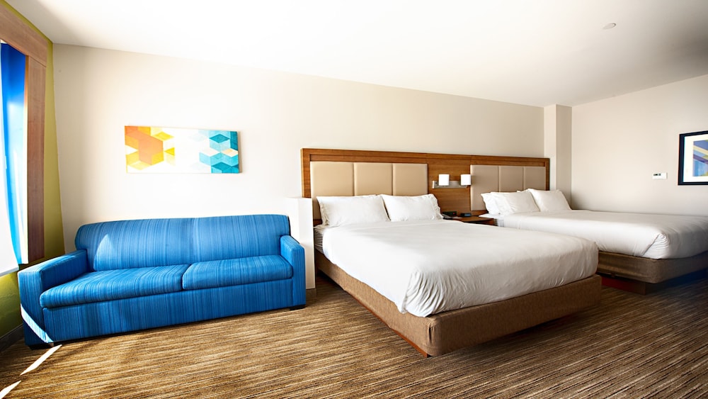 holiday inn express and suites houston sw galleria area