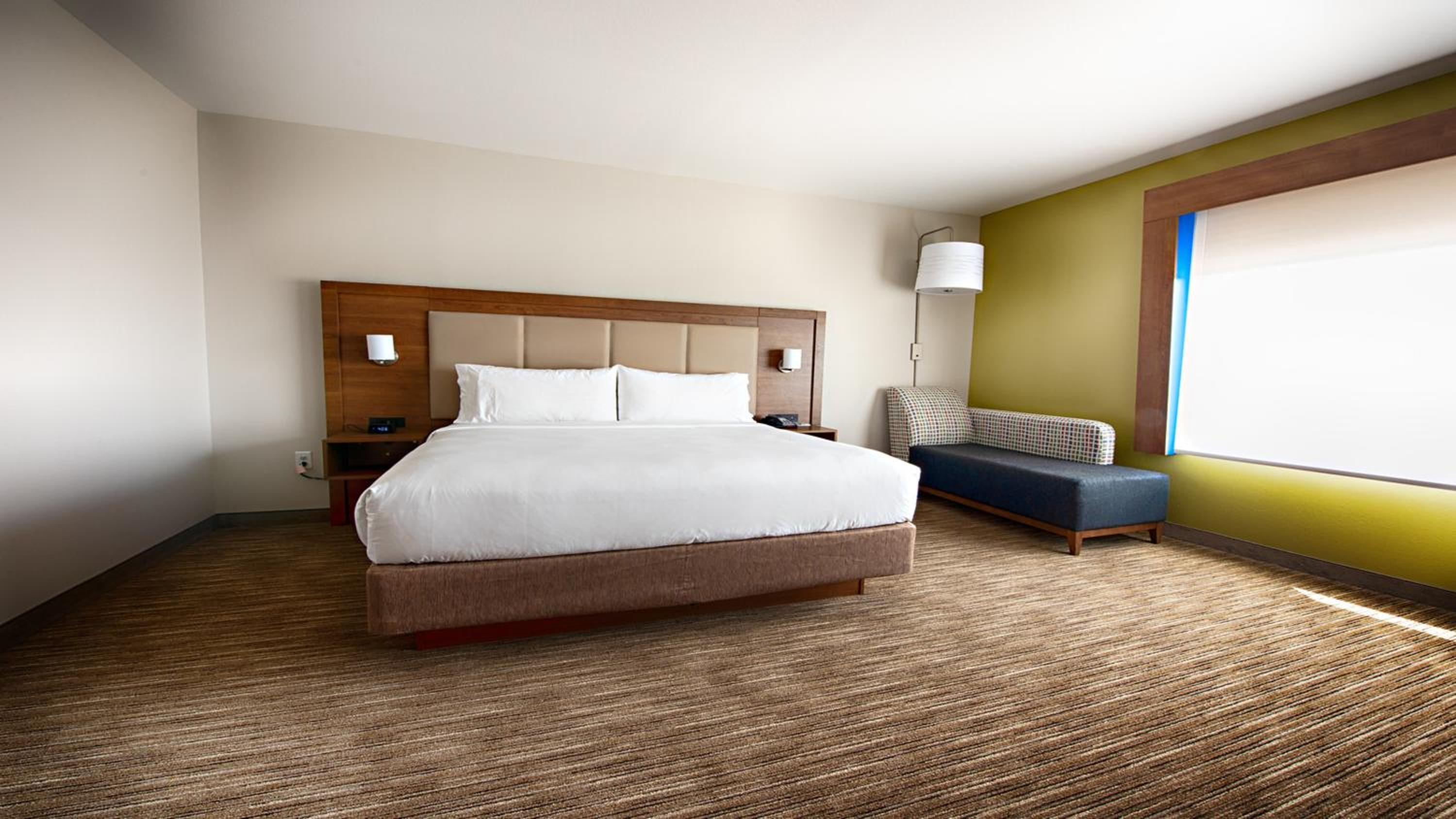 holiday inn express and suites houston sw galleria area