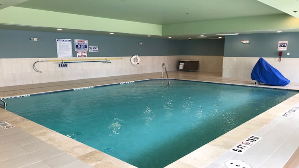 holiday inn express and suites houston sw galleria area