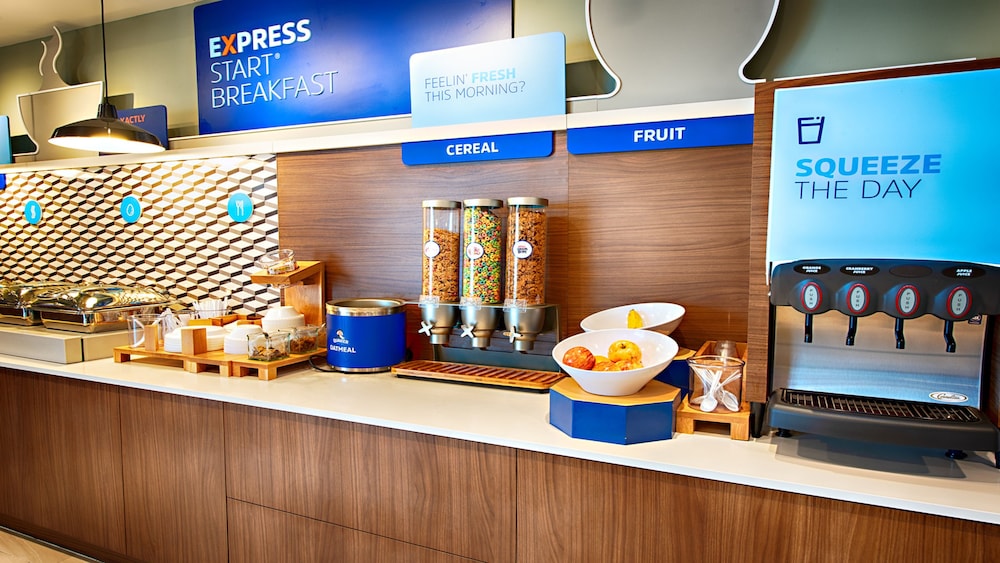 holiday inn express and suites houston sw galleria area