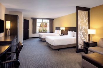 hyatt place santa cruz