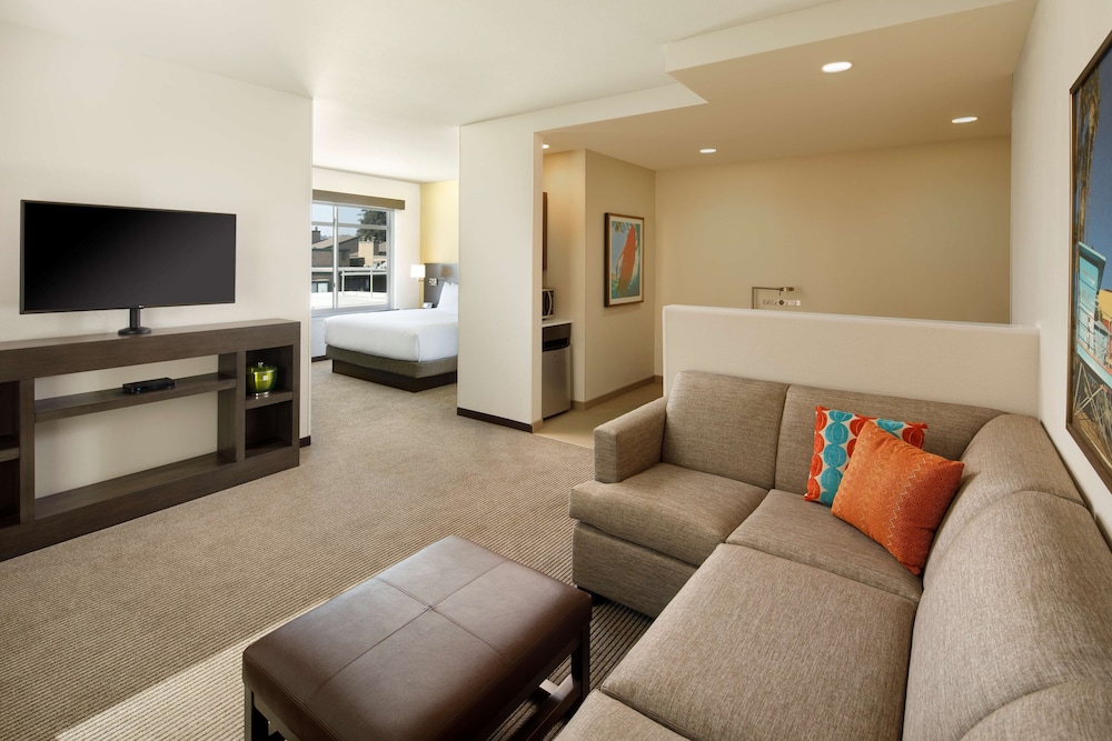 hyatt place santa cruz