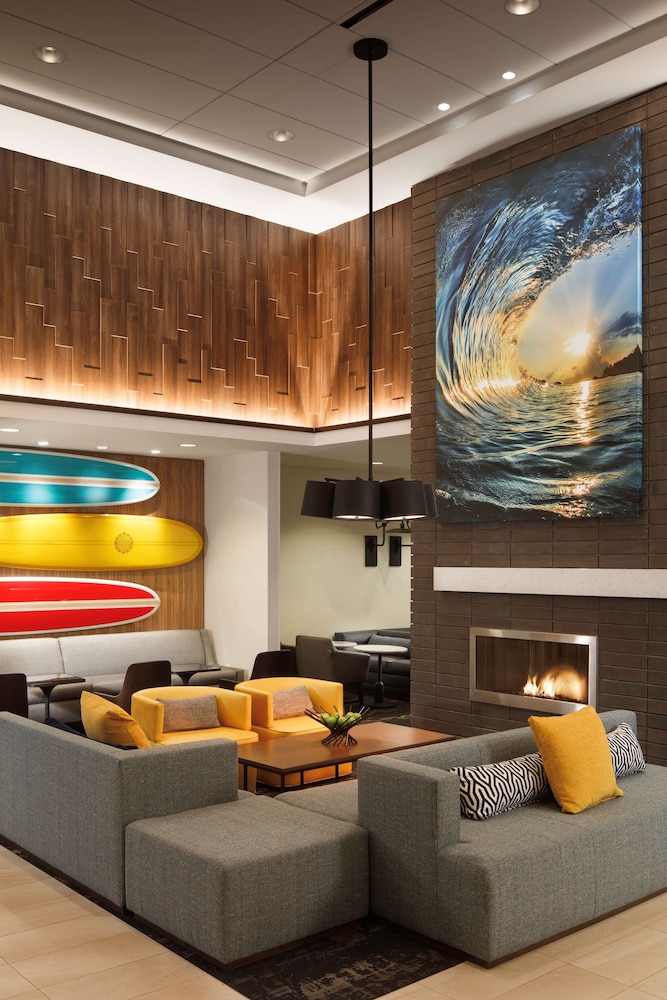hyatt place santa cruz