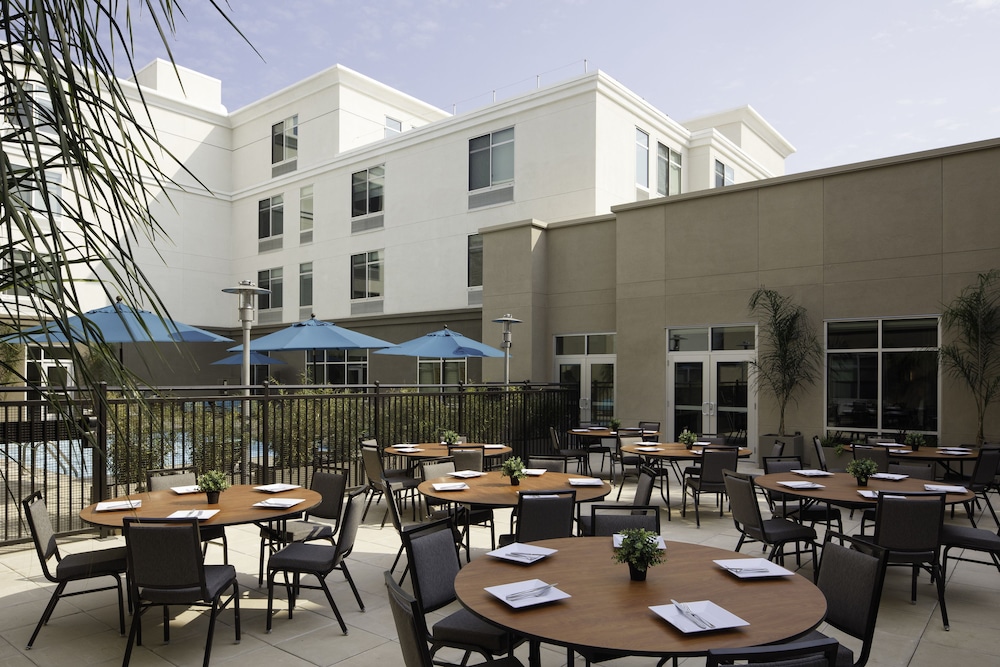 hyatt place santa cruz