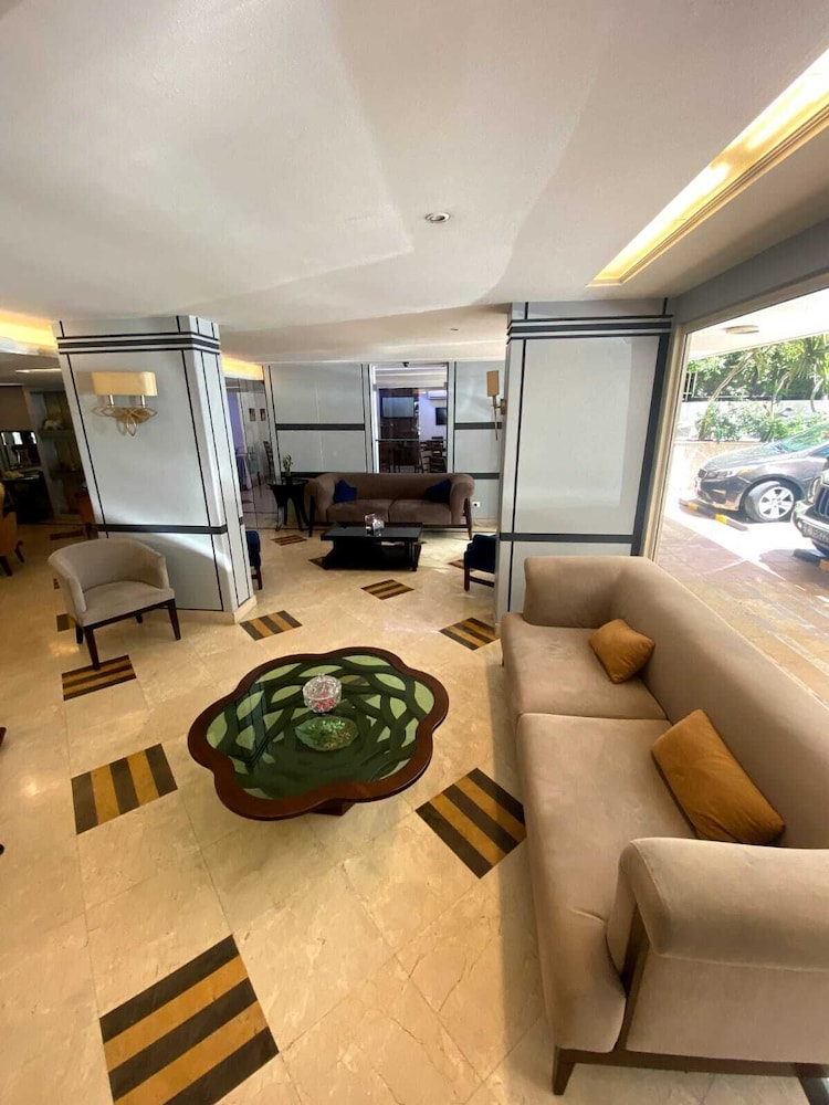 dreams suites