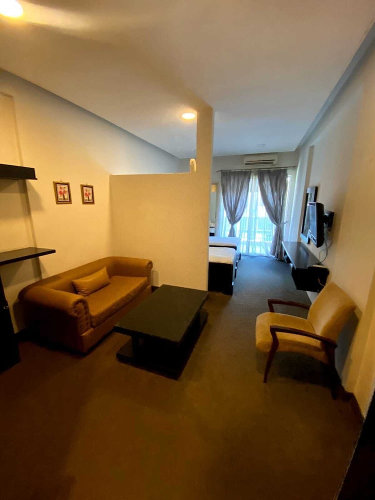 dreams suites