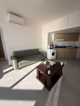 aqualand hotel and resort