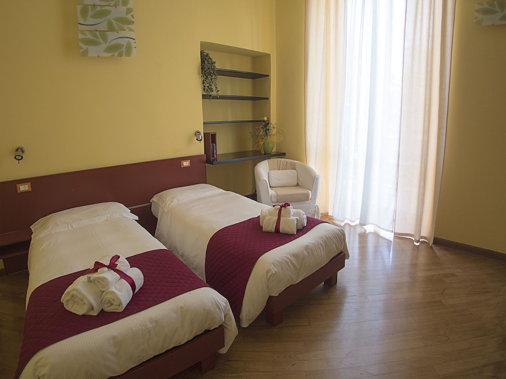 residenza viani guesthouse