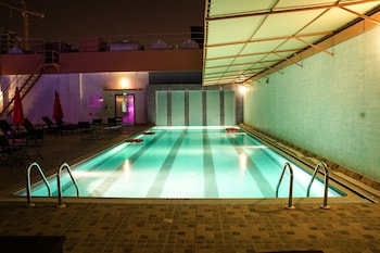 arman hotel juffair mall