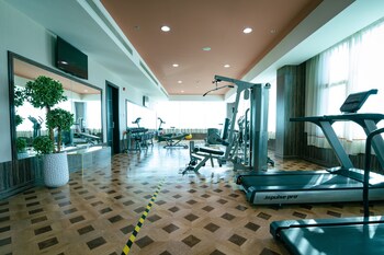 arman hotel juffair mall