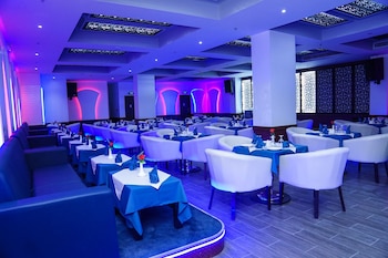 arman hotel juffair mall