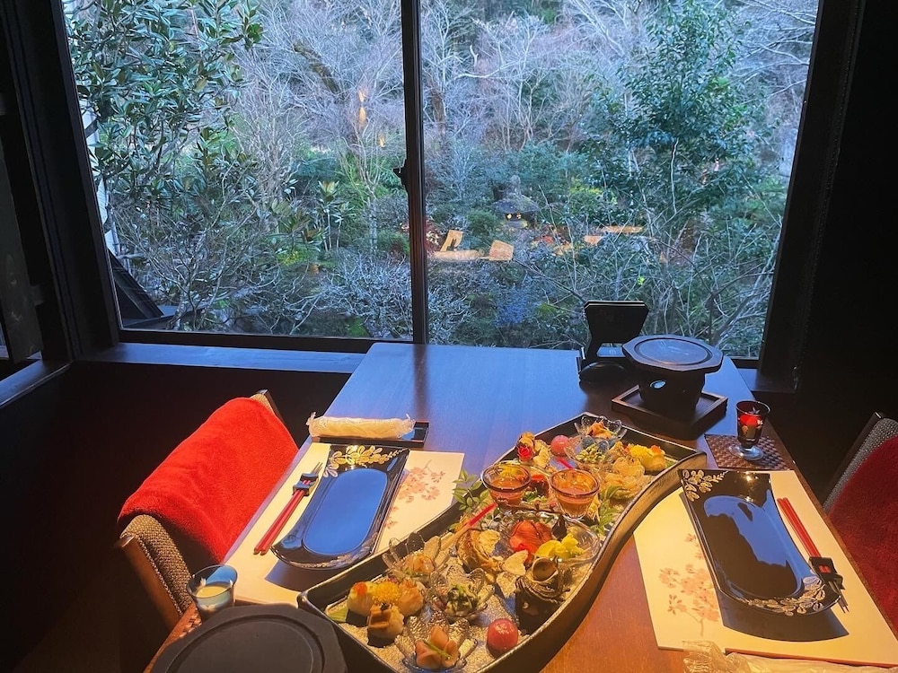 furuyu onsen kakureisen