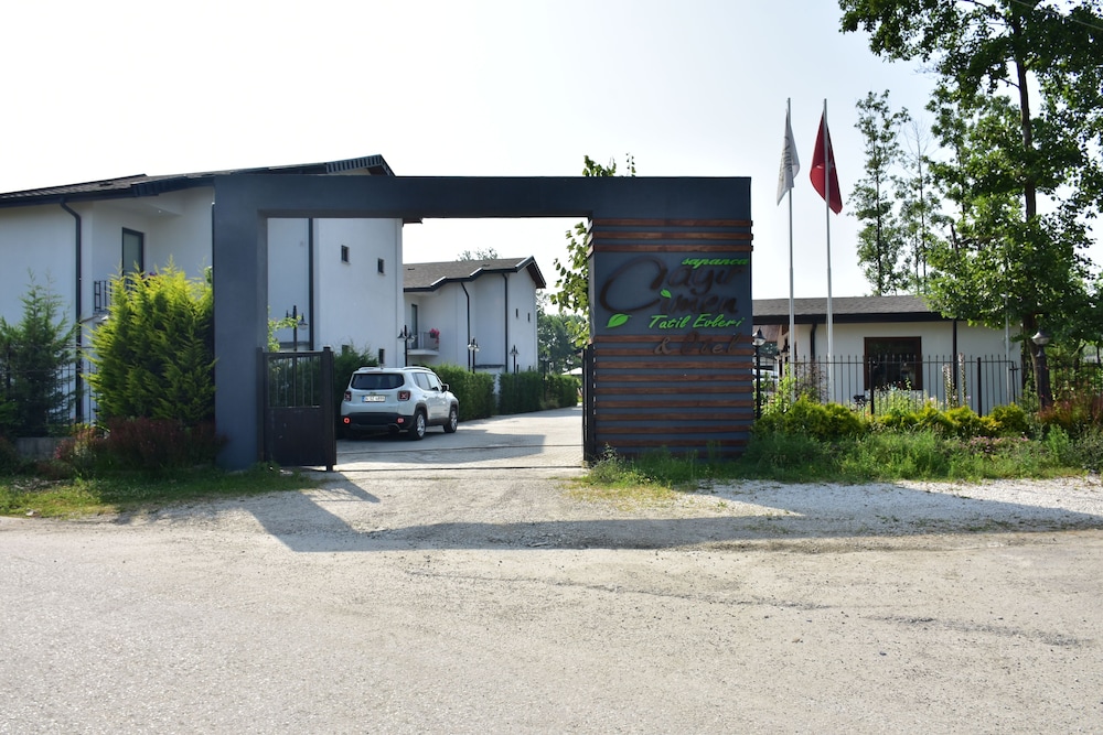 sapanca cayir cimen otel