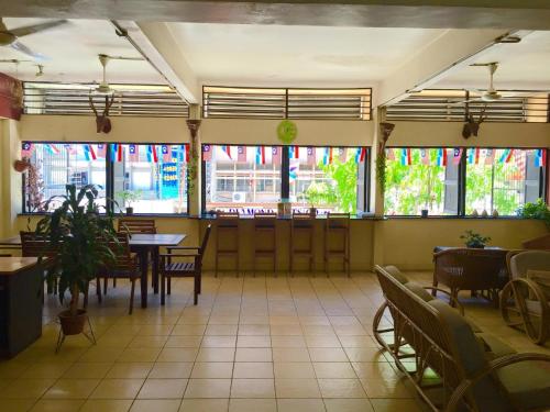 akinabalu youth hostel