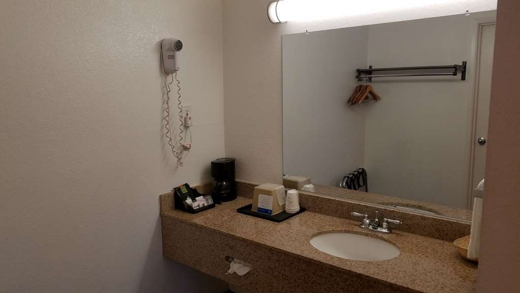 rodeway inn alameda oakland