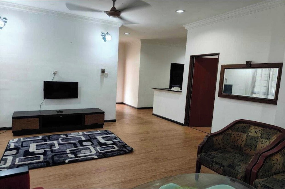 terengganu equestrian resort