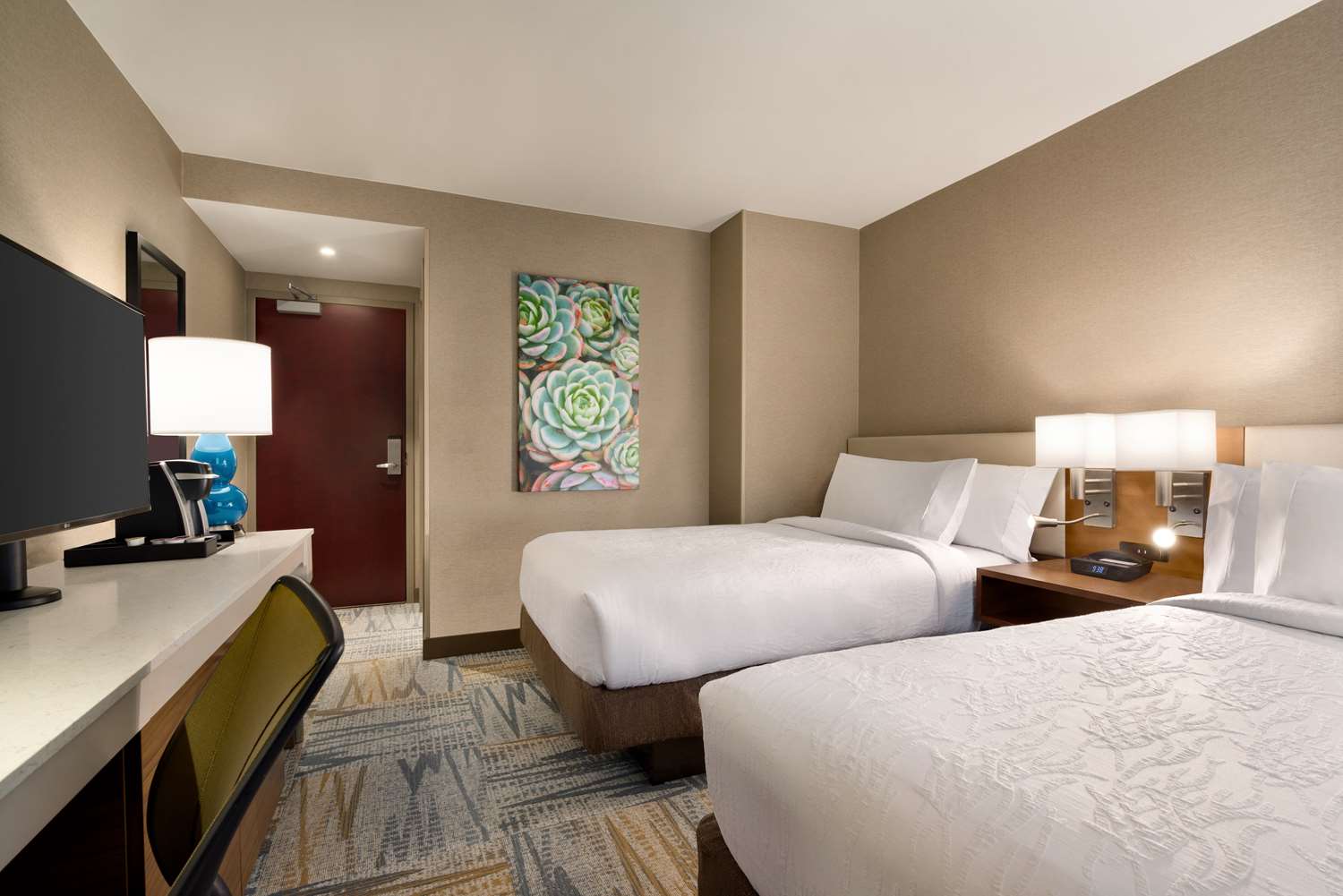 hilton garden inn new york times square south