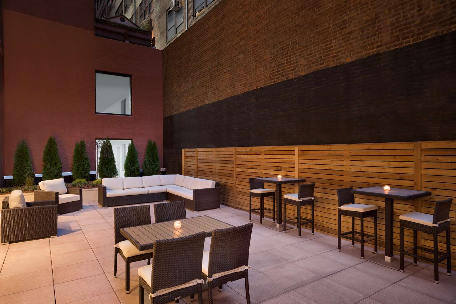 hilton garden inn new york times square south