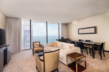 nh collection colombo