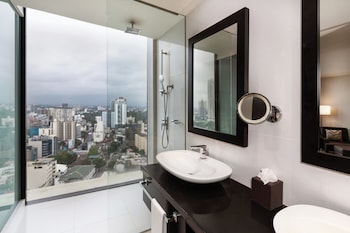 nh collection colombo