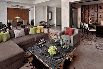 nh collection colombo