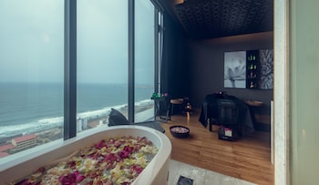 Movenpick Hotel Colombo,Sri Lanka>>Colombo,5 star
