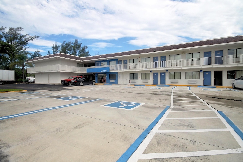motel 6 dania beach