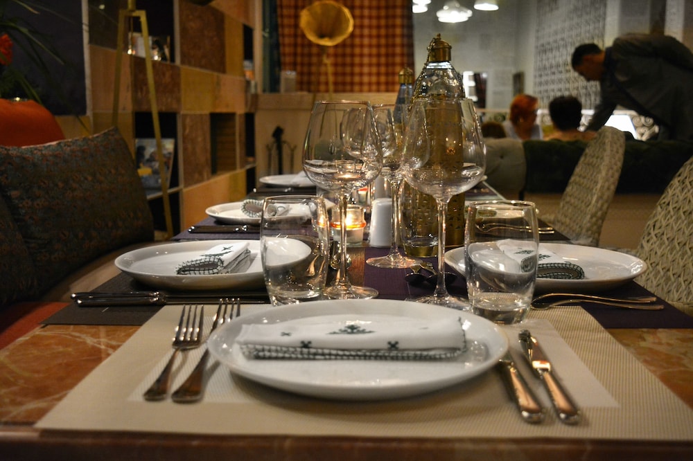 riad karmela princesse