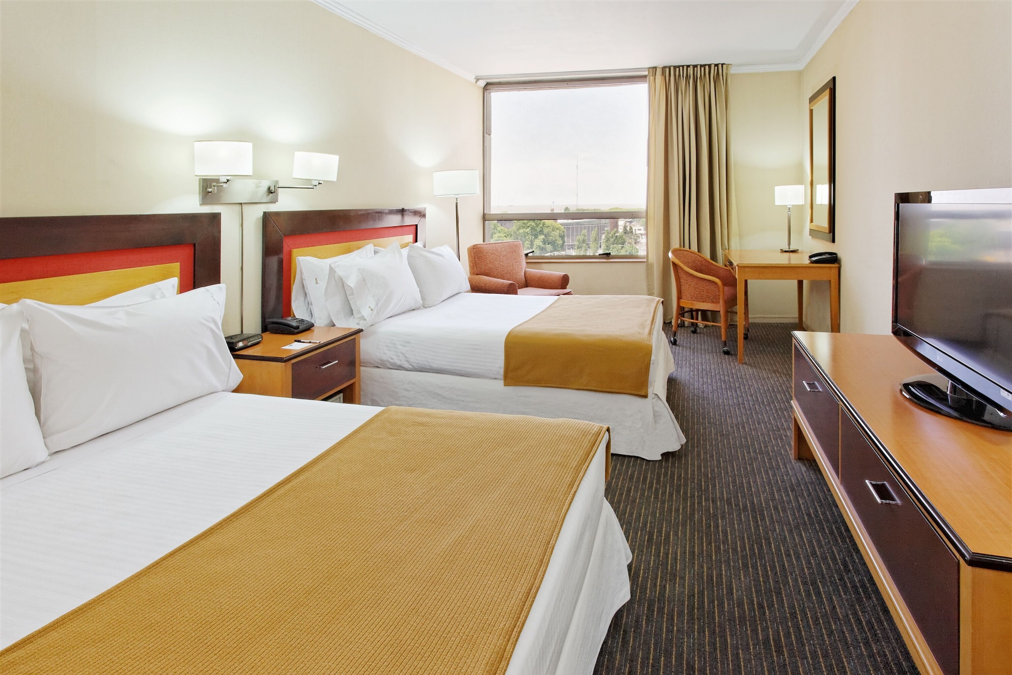 holiday inn express puerto madero by ihg