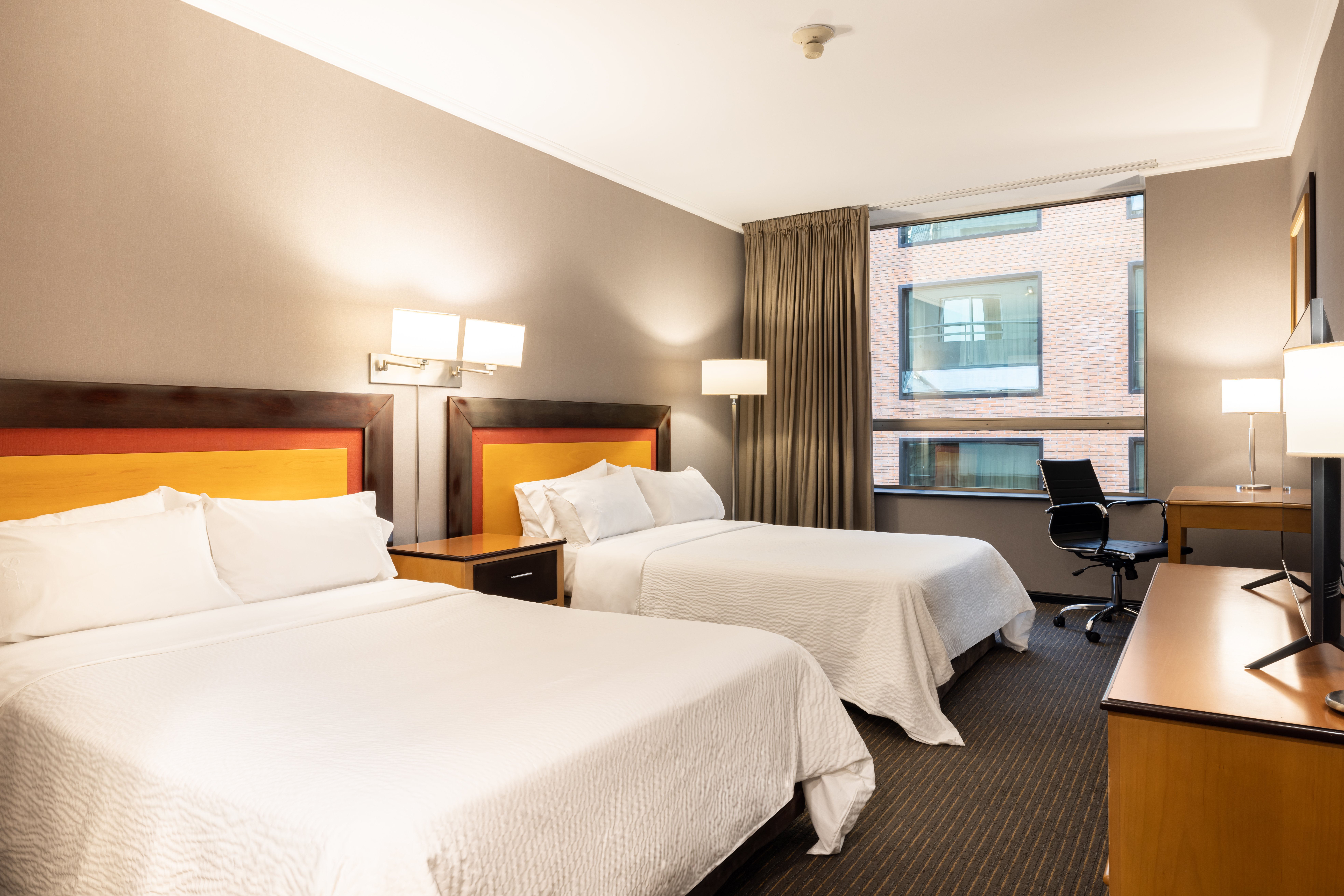 holiday inn express puerto madero by ihg